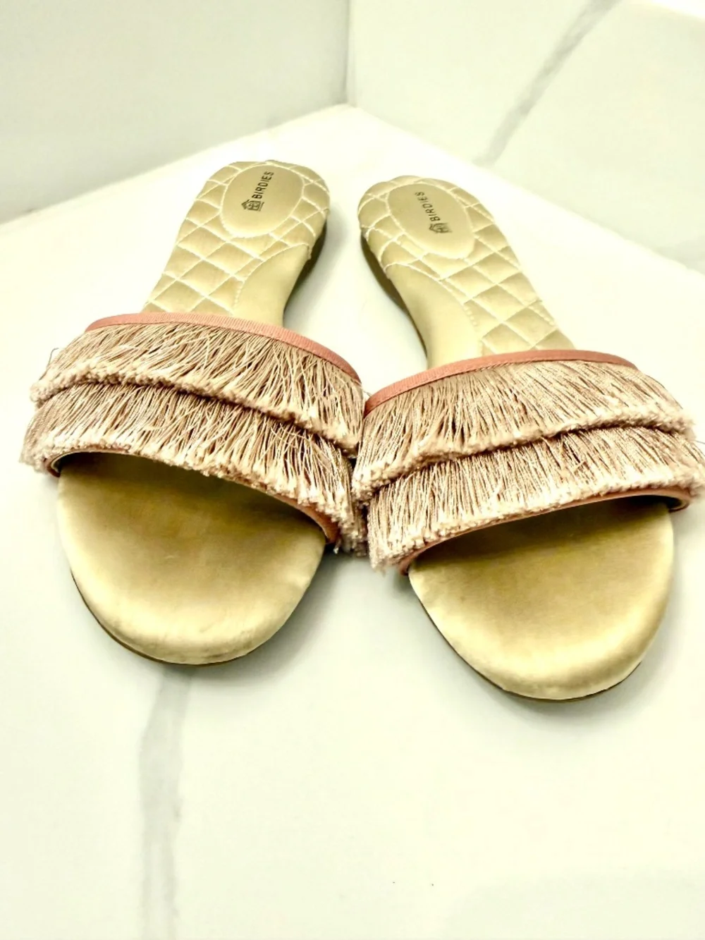 BIRDIES The Sparrow Blush Pink Fringe Slides 8.5 - Picture 6 of 6